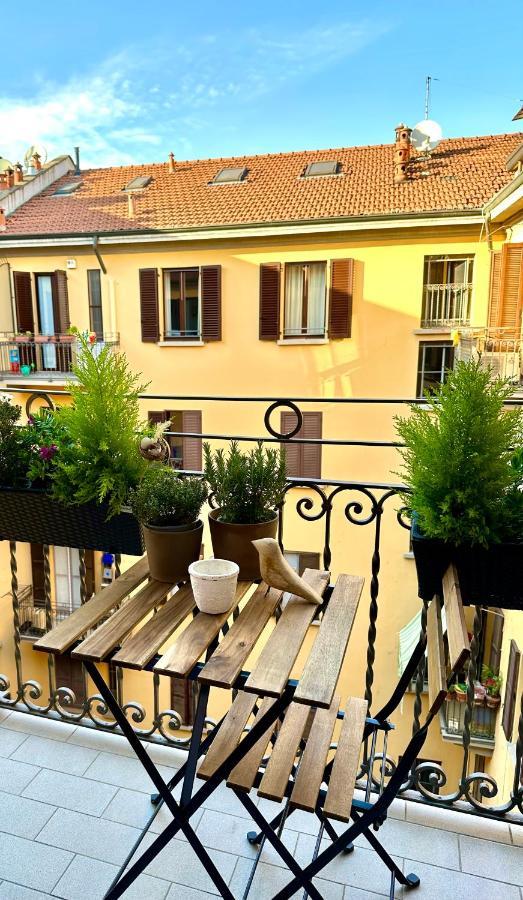 מילאנו Lily Pads -Elegant Apartment- In The City Center מראה חיצוני תמונה